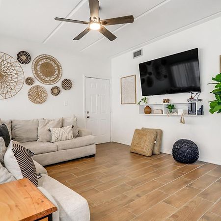 Luxe South Padre Condo With Pool - Walk To Beach! 사우스 파드레 아일랜드 외부 사진