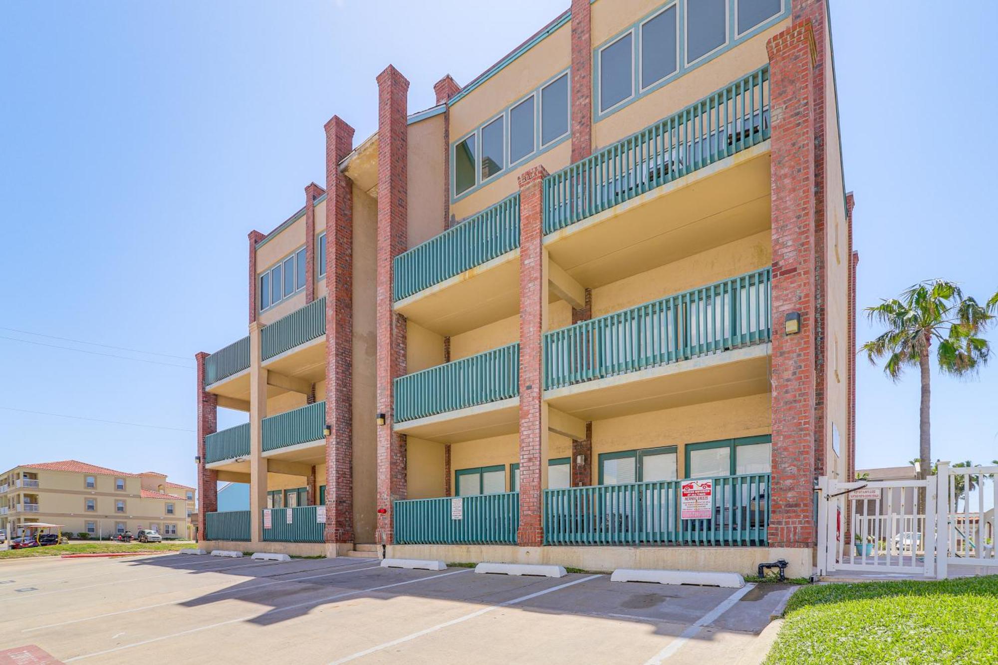 Luxe South Padre Condo With Pool - Walk To Beach! 사우스 파드레 아일랜드 외부 사진